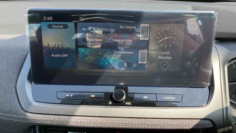 Nissan Qashqai 1.3 DiG-T MH Acenta Premium 5dr Petrol Hatchback